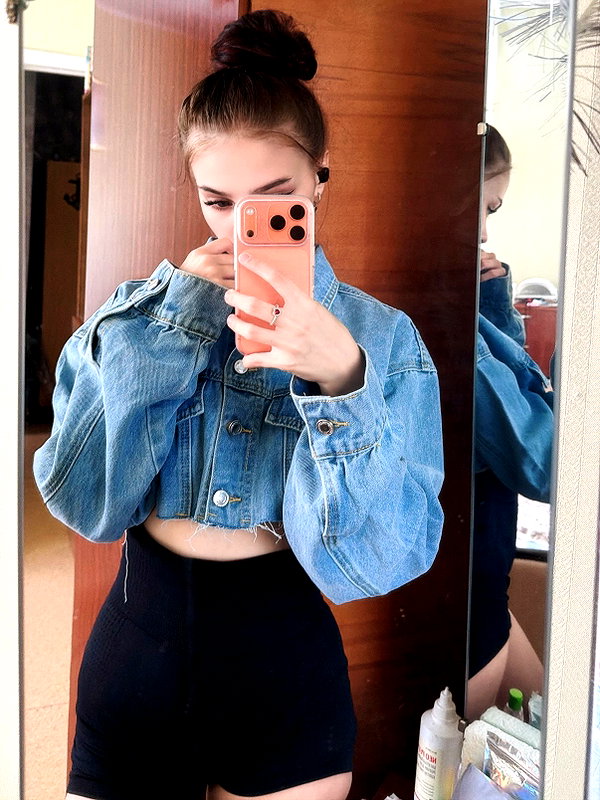 arti_0._.0 instagram image archive image