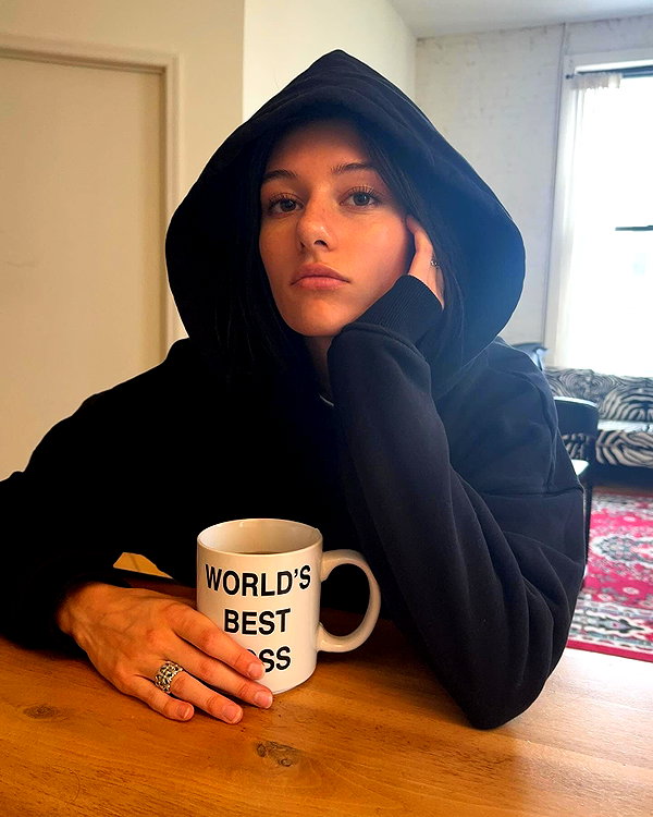 reneeebeller instagram image archive image