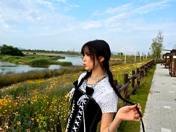 zuhazana instagram image archive image