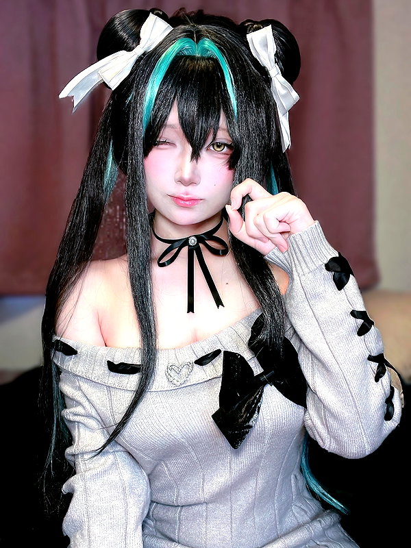 purinn_cos instagram image archive image