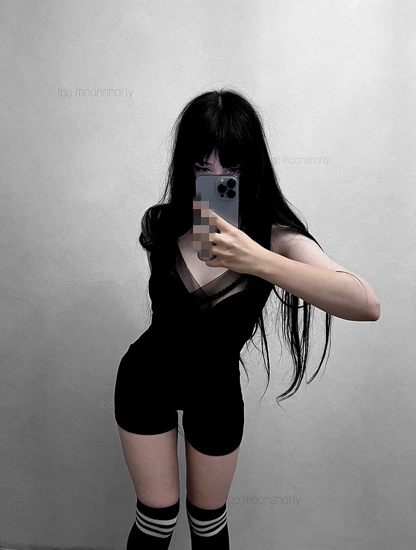 glowmoonshorty instagram image archive image