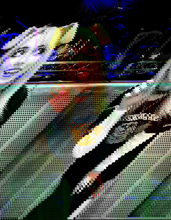 iluvmeww iluvmeww archive image