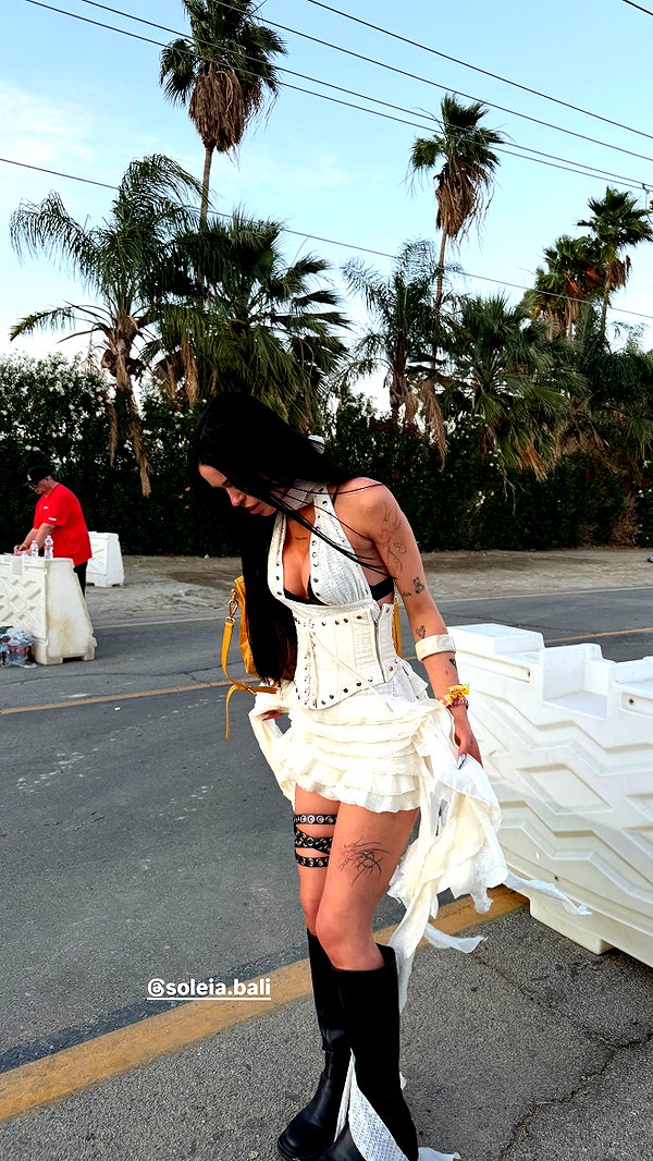 nevaaadaa instagram image archive image