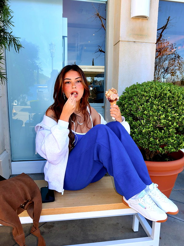 gabimfmoura instagram image archive image