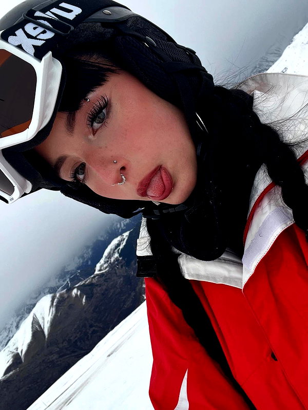 liya.barsky instagram image archive image