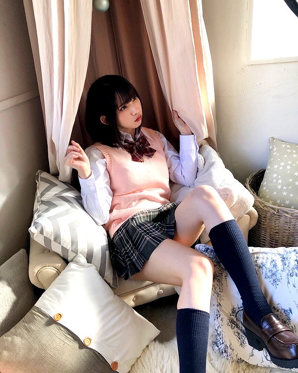 enakorin instagram image archive image