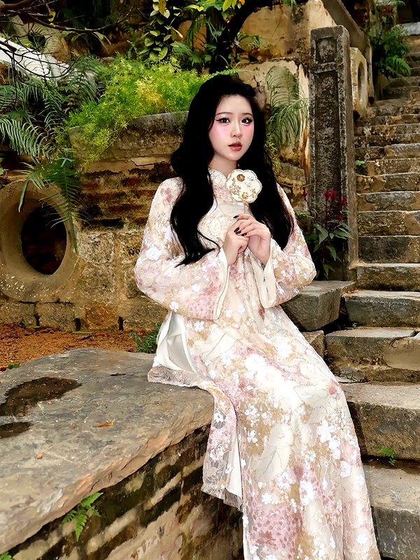 lyhythuedoxinh instagram image archive image