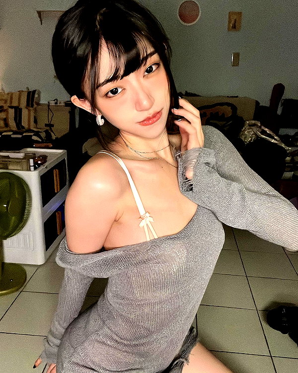 ge.more_x instagram image archive image