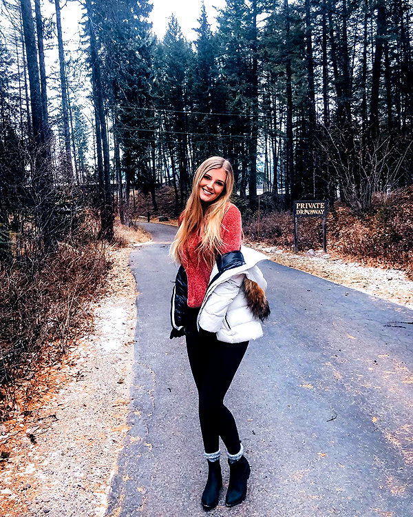 allie_dunn instagram image archive image