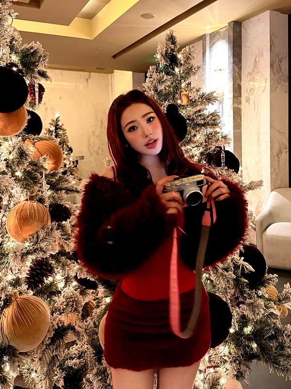 lyhythuedoxinh instagram image archive image