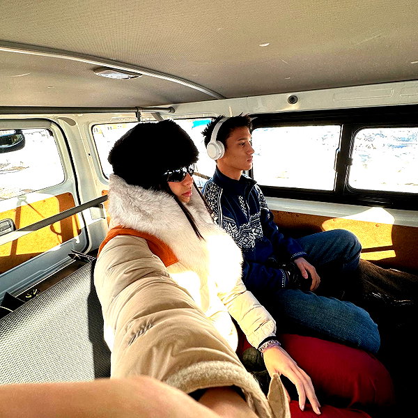cait.knight instagram image archive image