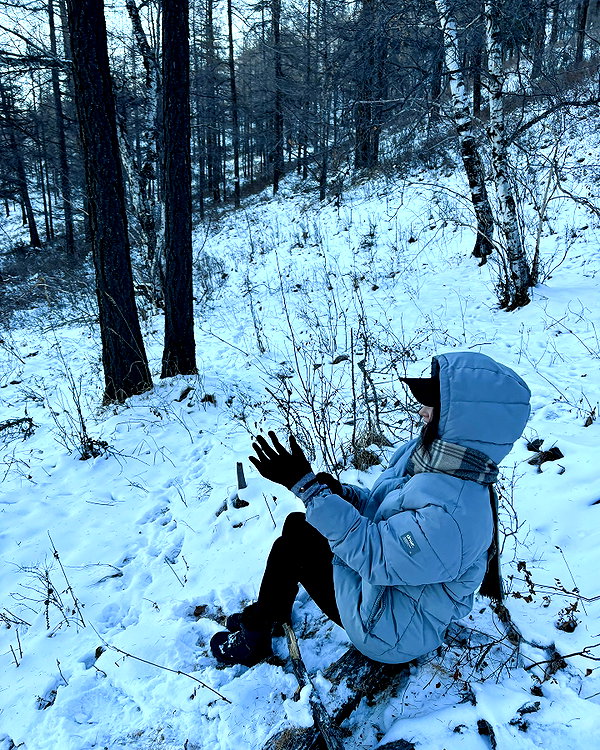 indra0102_ instagram image archive image