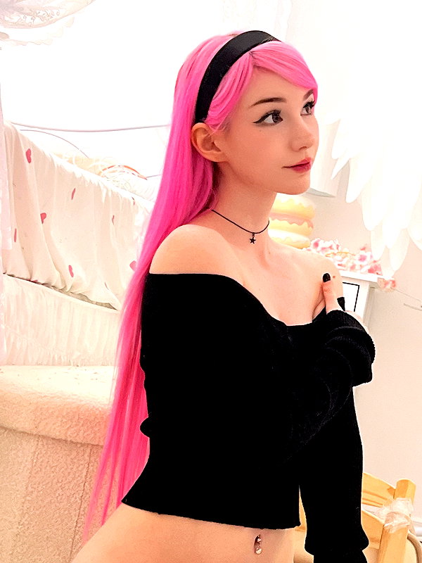 danielle.mercedie instagram image archive image