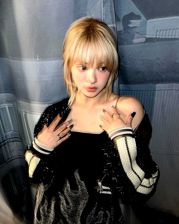 hhh.e_c.v instagram image archive image
