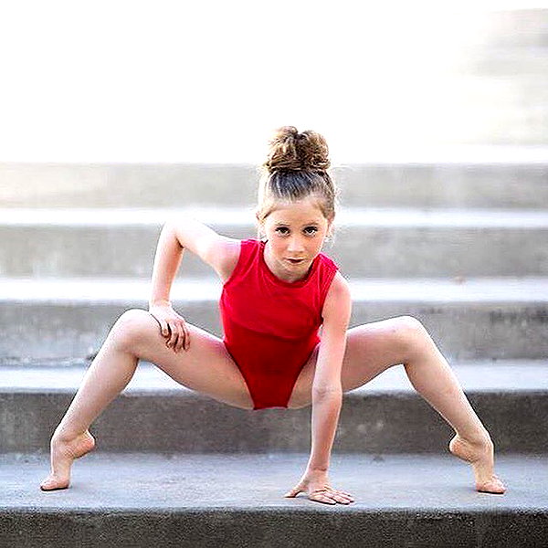 ellianawalmsley instagram image archive image