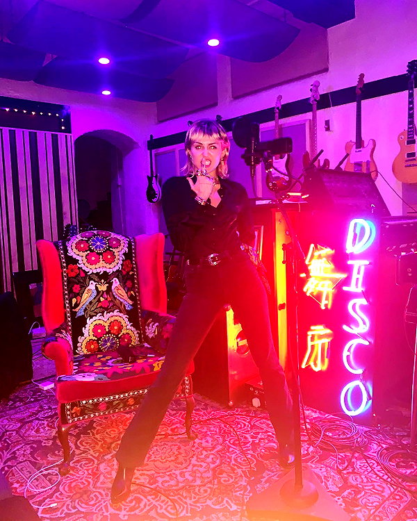mileycyrus instagram image archive image