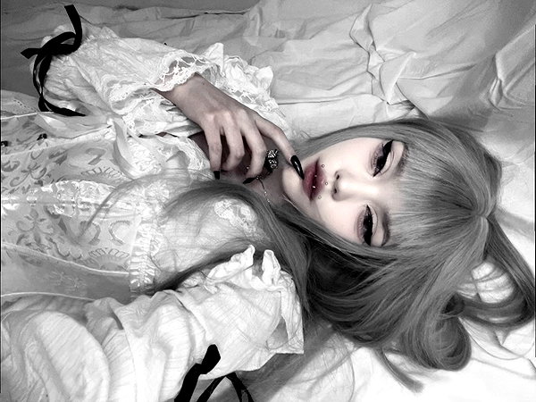 glowmoonshorty instagram image archive image