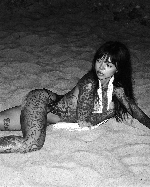 sabrvna instagram image archive image