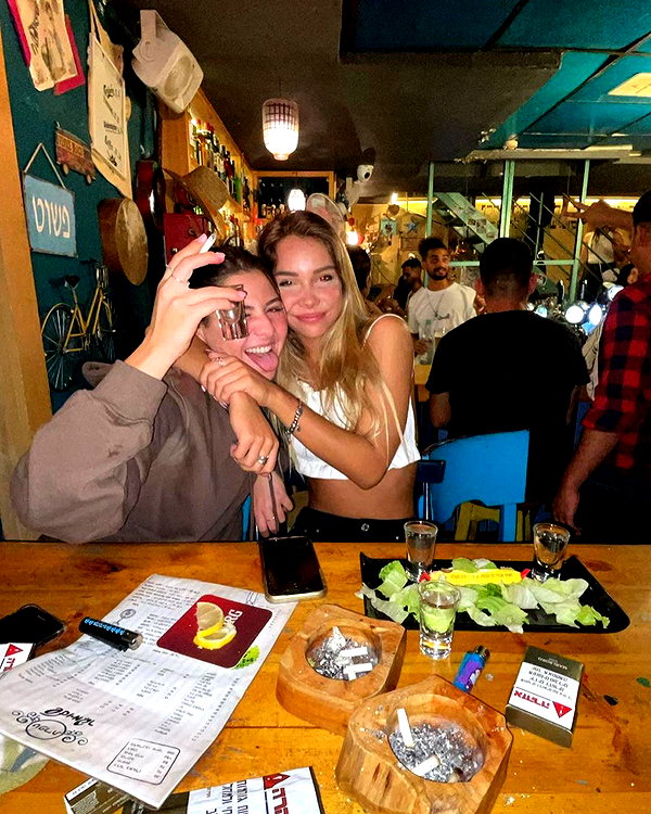 yulia.isakov instagram image archive image