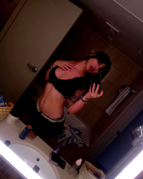 bentevviolet instagram image archive image