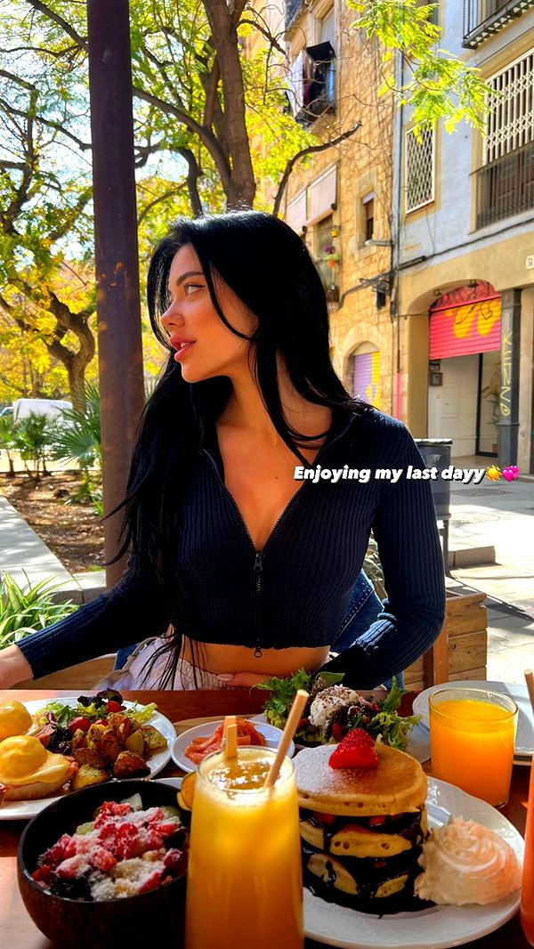 vanessa.rhd instagram image archive image
