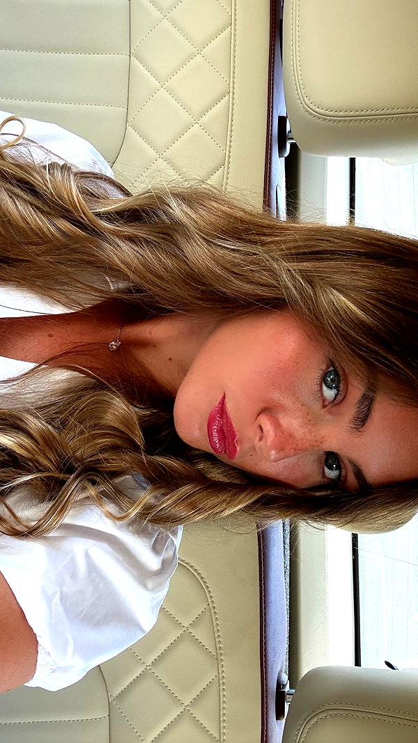 daniella_zeldis instagram image archive image