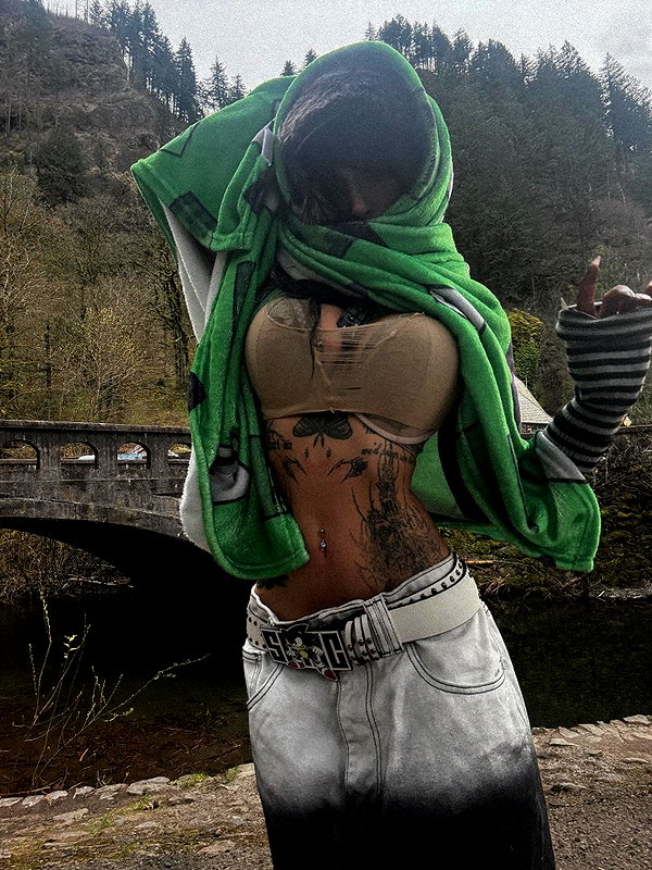 zommmbri instagram image archive image