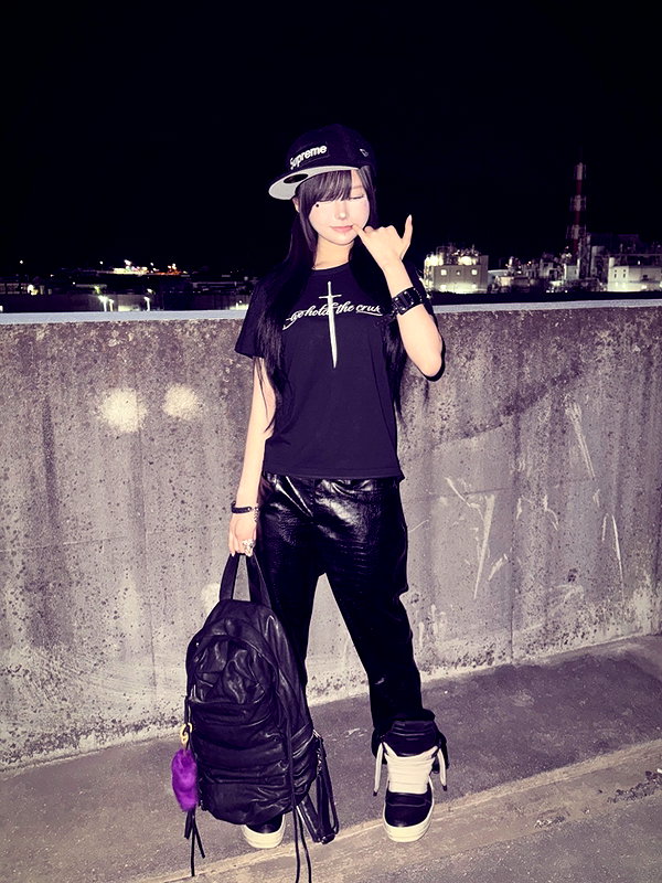 9unxx7 instagram image archive image