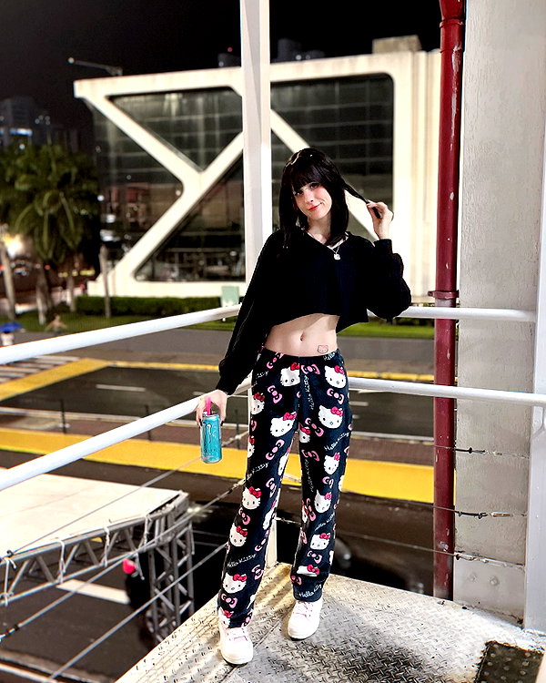 jadelaverne instagram image archive image