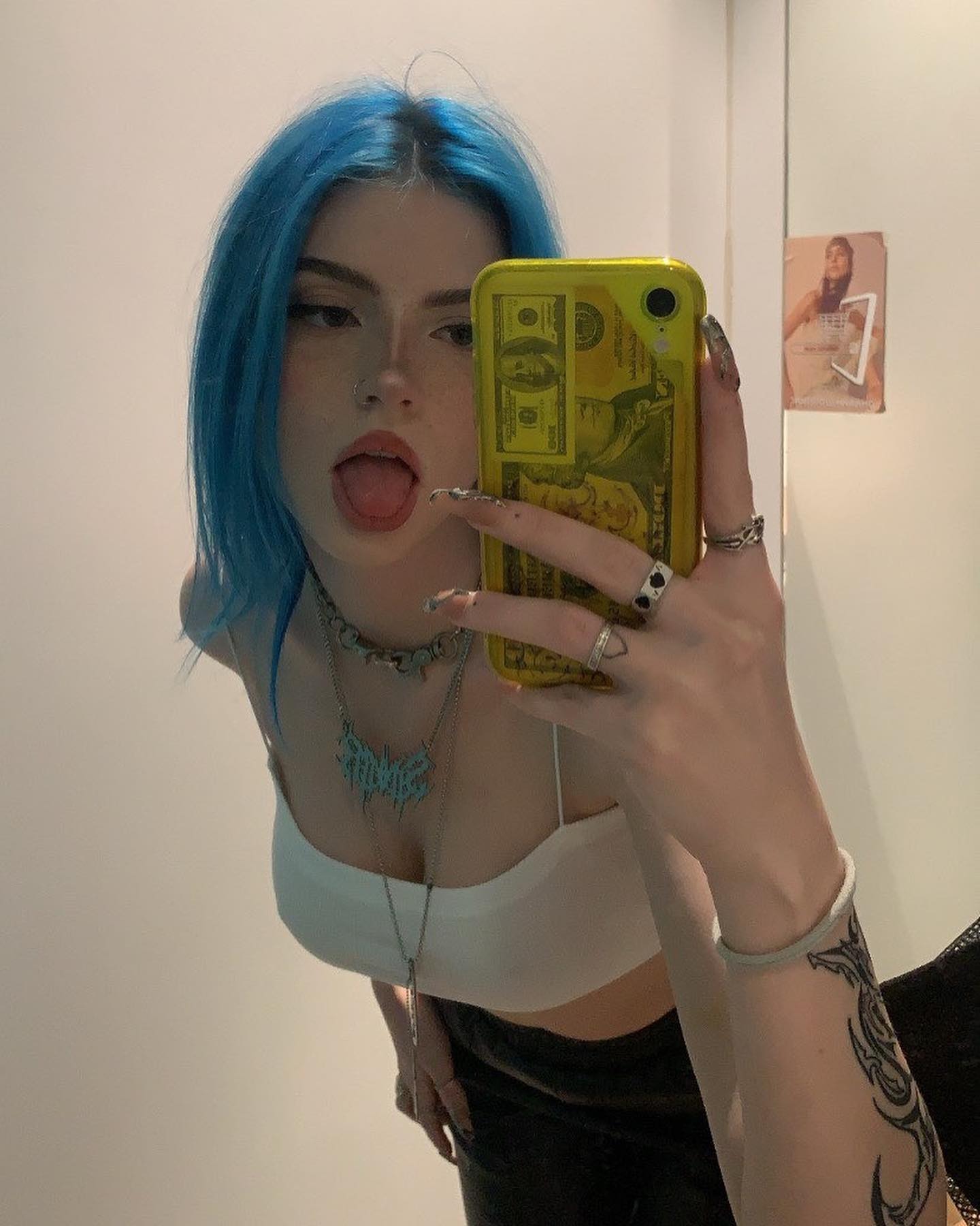 annfigmax instagram image archive image