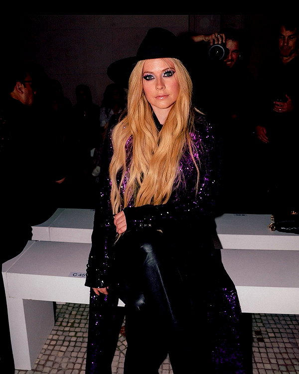 avrillavigne instagram image archive image