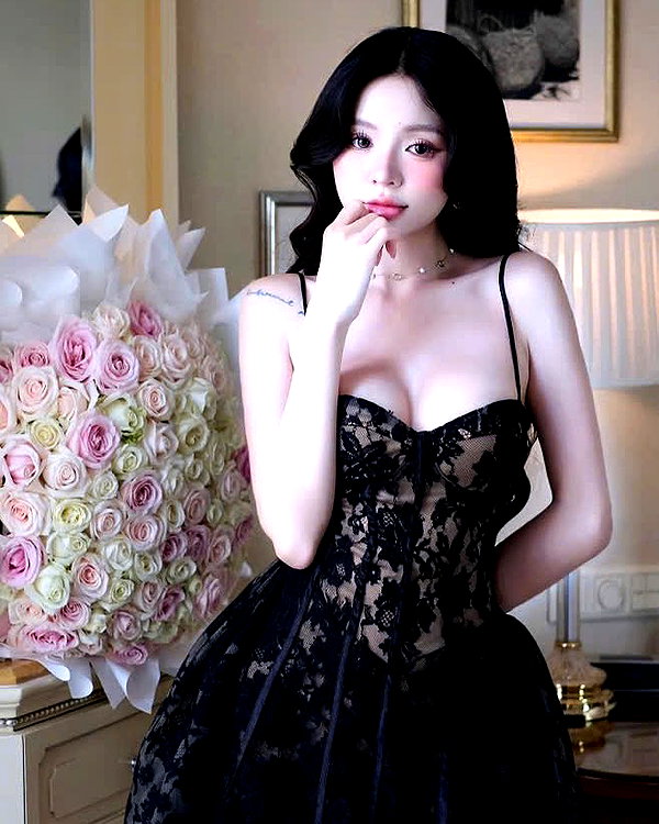 lyhythuedoxinh instagram image archive image