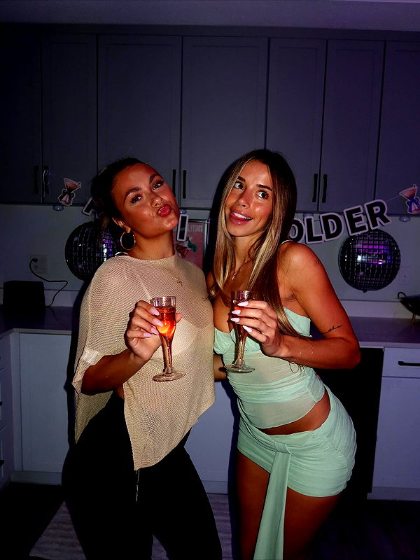 sadieemckennaa instagram image archive image