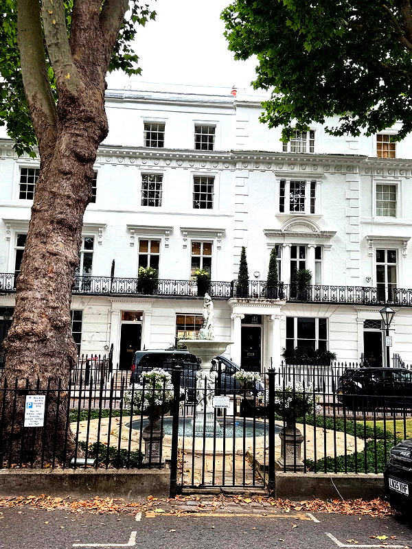 allygravemade instagram image archive image