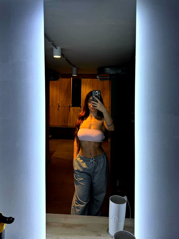lauraurruu instagram image archive image
