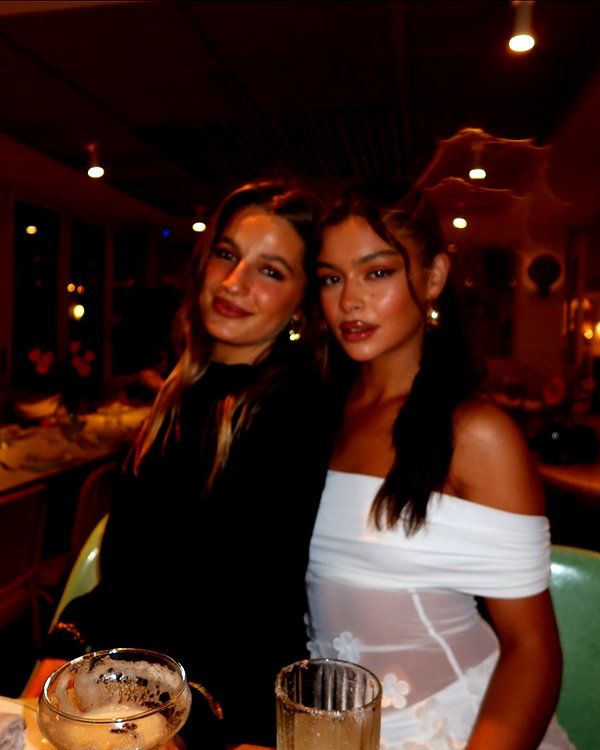 oliviaphillipps instagram image archive image