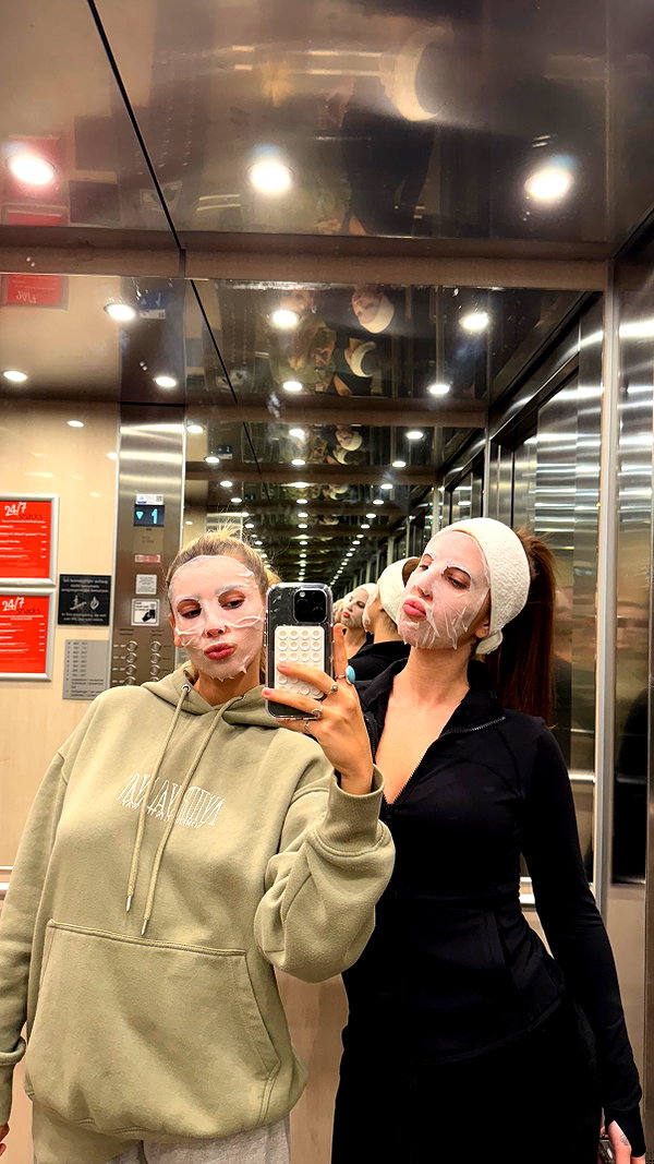 ella_netzer8 instagram image archive image