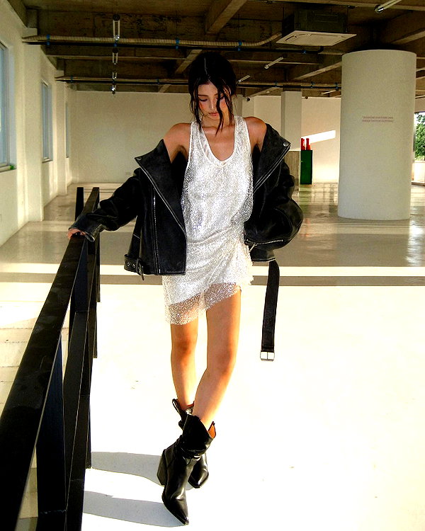 ll.lu1s instagram image archive image