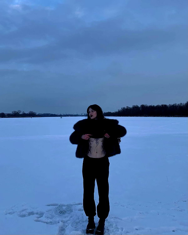 dalivrot instagram image archive image