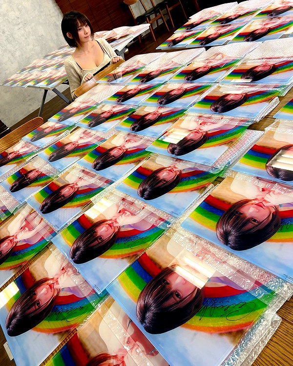enakorin instagram image archive image