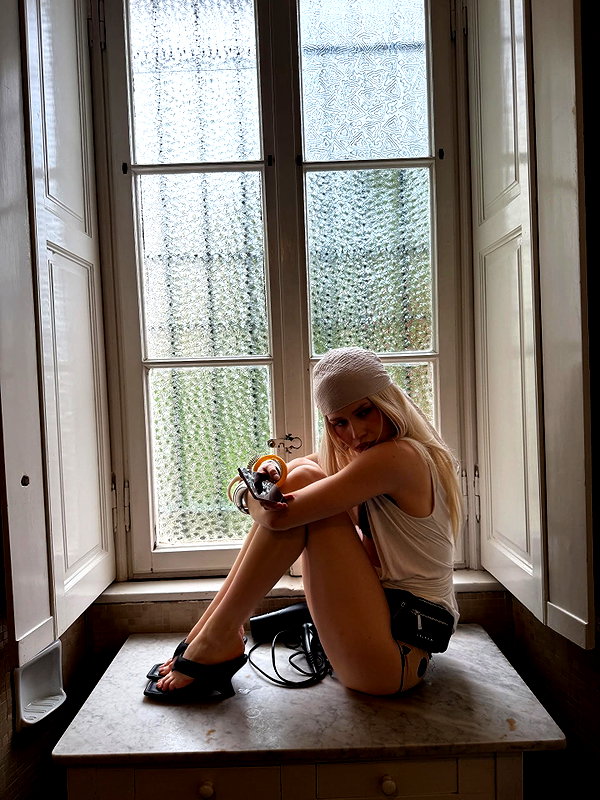 girlcalledluca instagram image archive image