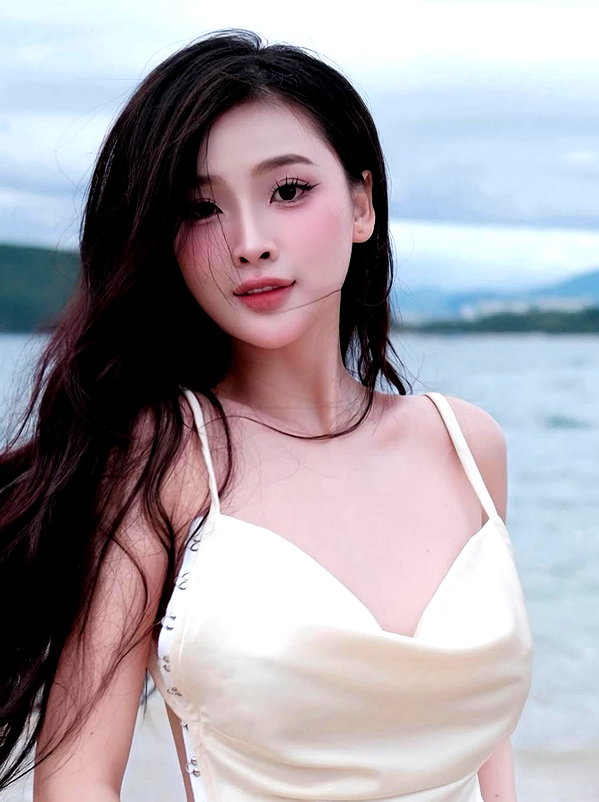 lyhythuedoxinh instagram image archive image