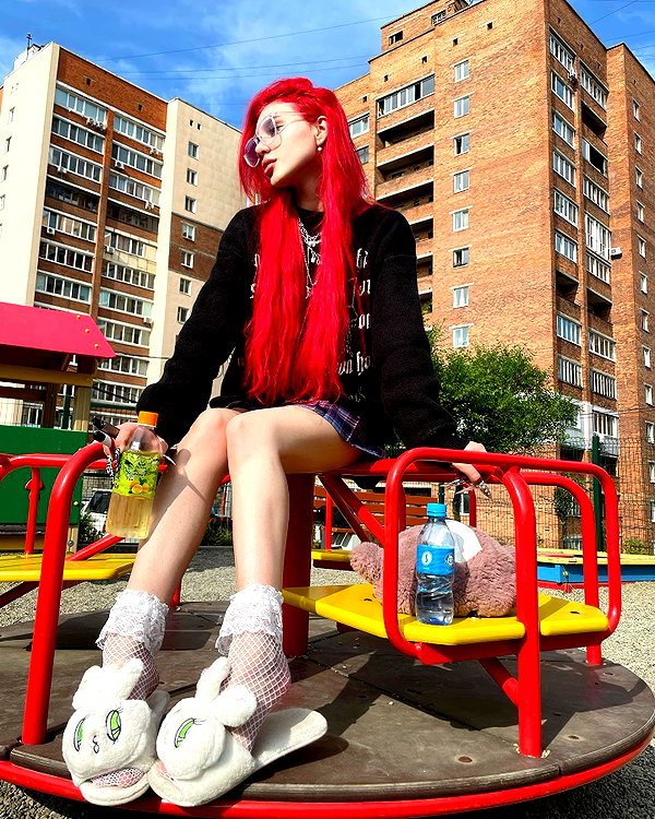 vik4au instagram image archive image