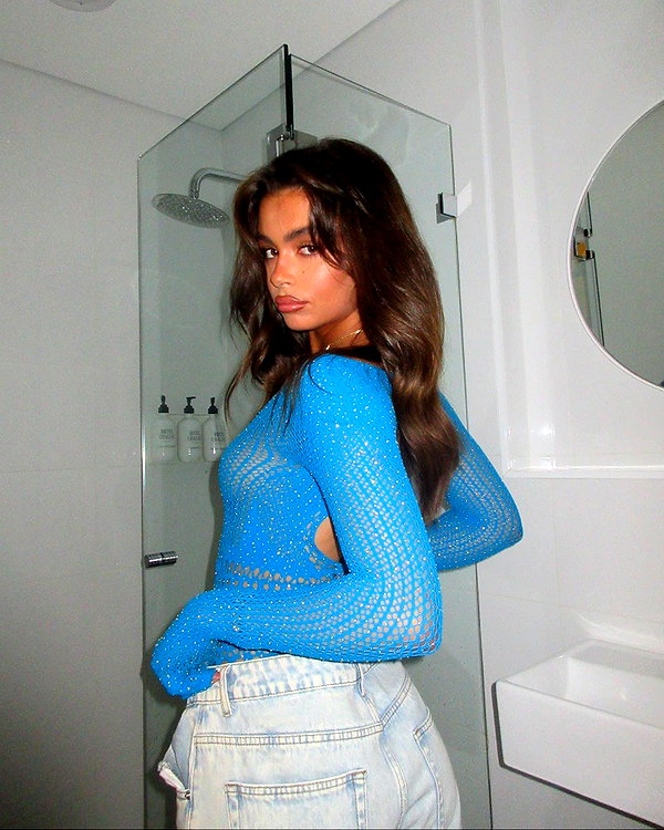 oliviaphillipps instagram image archive image