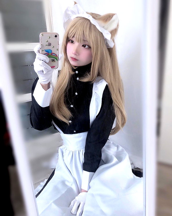 purinn_cos instagram image archive image