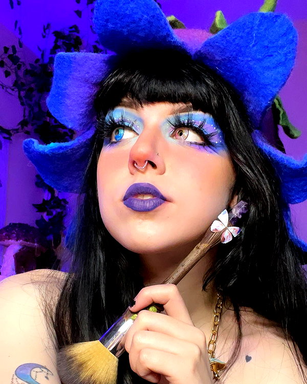 yeahimcaroline instagram image archive image