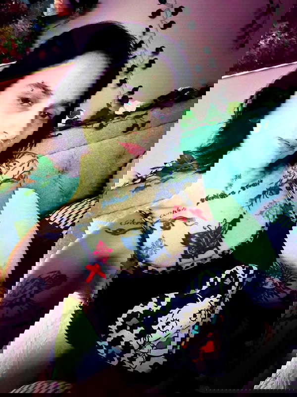 strawberryshanz strawberryshanz archive image