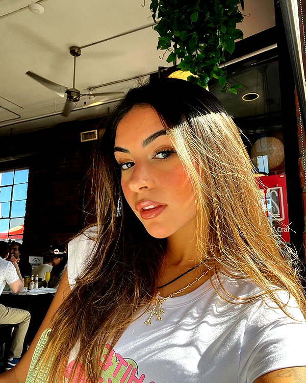 gabimfmoura instagram image archive image