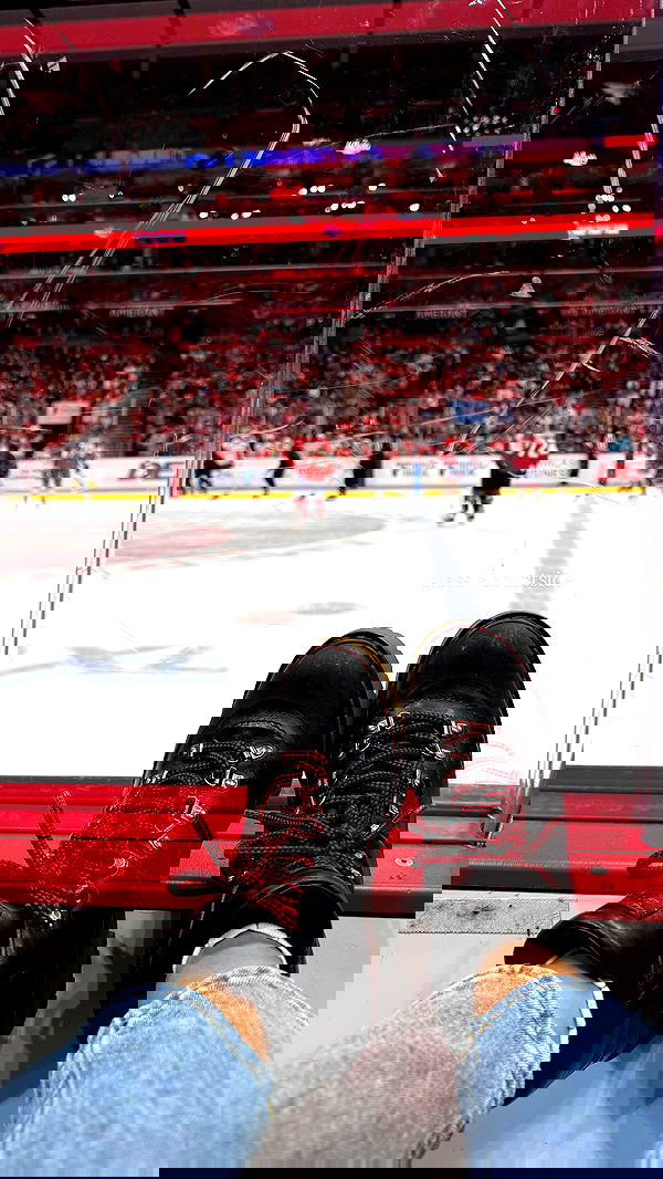 miakhalifa miakhalifa archive image