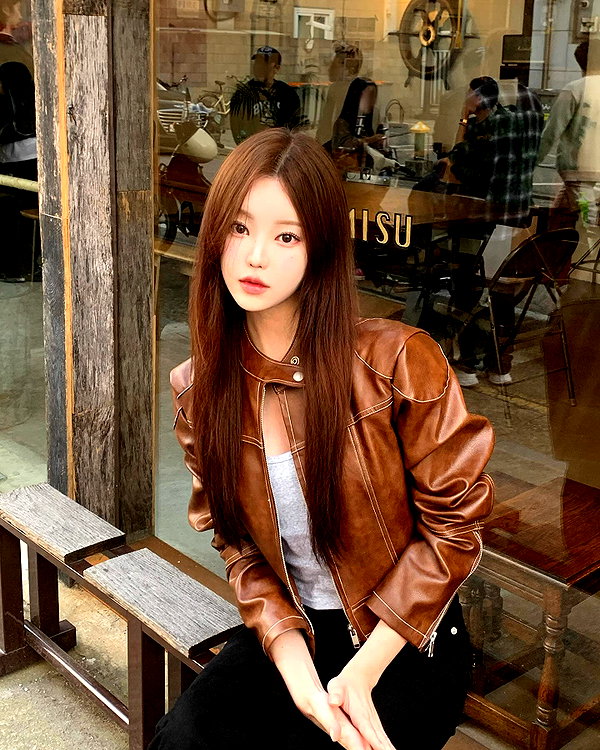 daxbin instagram image archive image